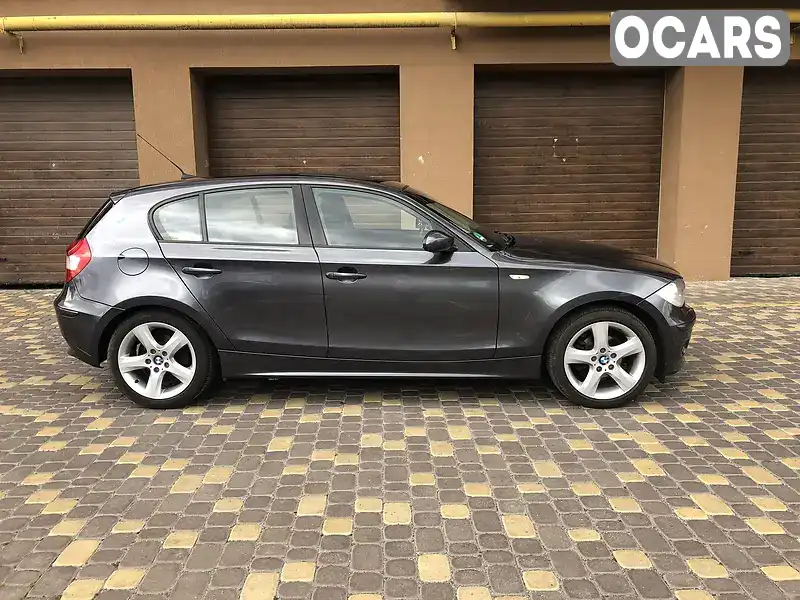 Хетчбек BMW 1 Series 2005 2 л. Ручна / Механіка обл. Вінницька, Вінниця - Фото 1/7