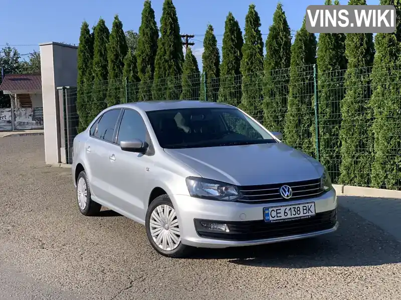 Седан Volkswagen Polo 2017 1.4 л. Ручна / Механіка обл. Чернівецька, Чернівці - Фото 1/21