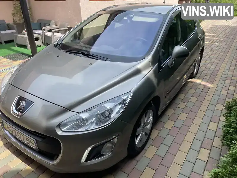 Хэтчбек Peugeot 308 2013 1.6 л. Ручная / Механика обл. Закарпатская, Берегово - Фото 1/8