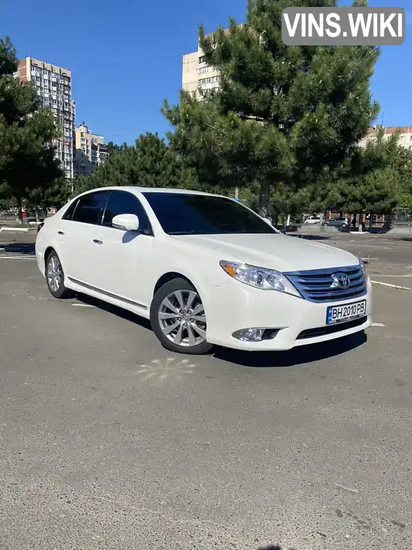 Седан Toyota Avalon 2012 3.5 л. Автомат обл. Одеська, Одеса - Фото 1/21