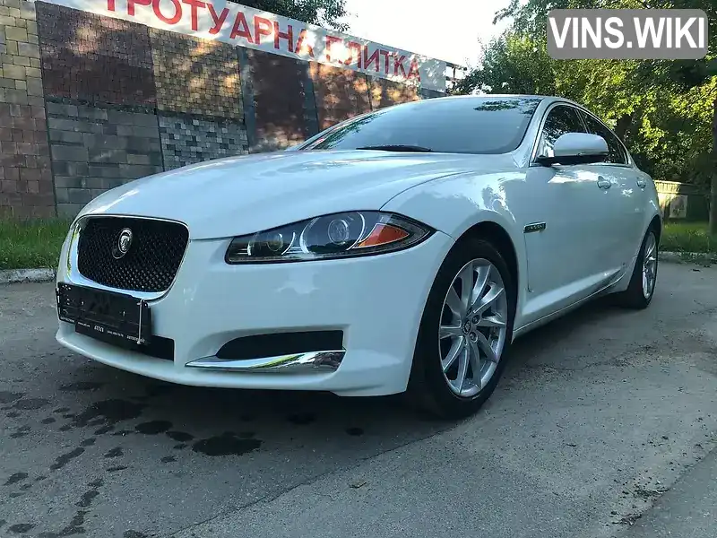 Седан Jaguar XF 2013 2 л. обл. Киевская, Киев - Фото 1/20