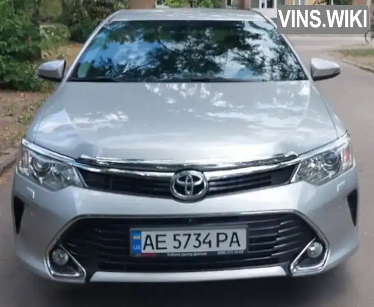 Седан Toyota Camry 2017 2.5 л. Автомат обл. Запорожская, Запорожье - Фото 1/21