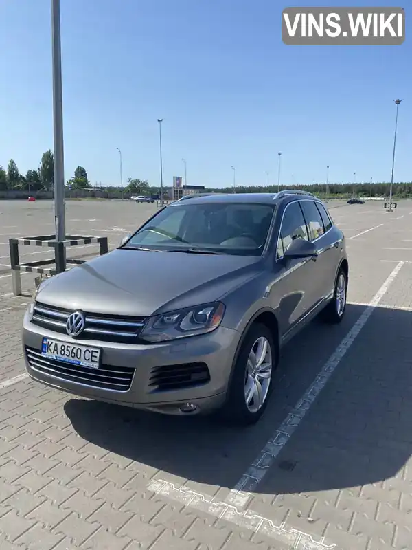 Позашляховик / Кросовер Volkswagen Touareg 2012 3 л. Автомат обл. Київська, Бориспіль - Фото 1/21