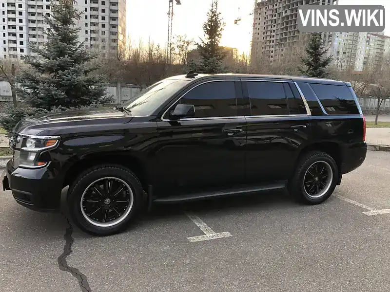 Позашляховик / Кросовер Chevrolet Tahoe 2017 5.3 л. Автомат обл. Київська, Київ - Фото 1/21