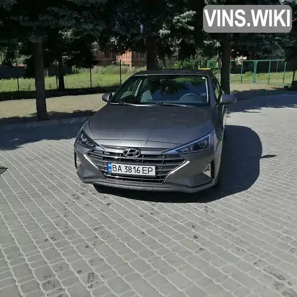 Седан Hyundai Elantra 2019 2 л. Автомат обл. Кировоградская, Кропивницкий (Кировоград) - Фото 1/14