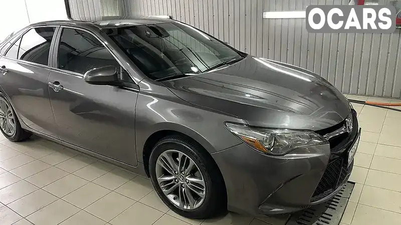 Седан Toyota Camry 2017 2.5 л. Автомат обл. Чернігівська, Чернігів - Фото 1/21