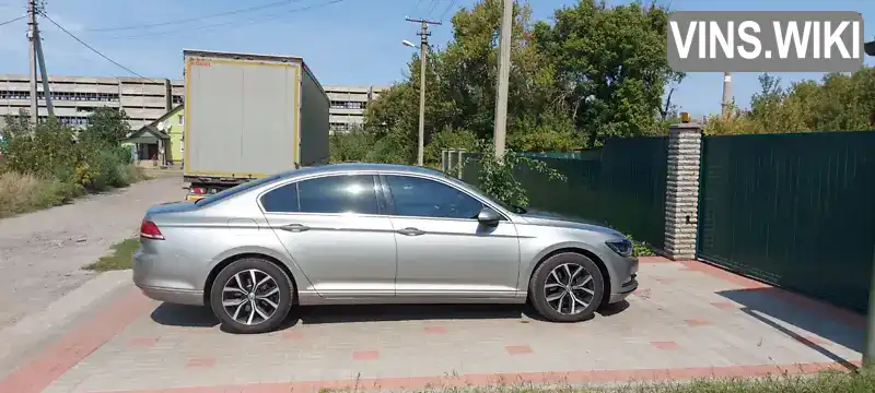 Седан Volkswagen Passat 2017 2 л. Робот обл. Киевская, Киев - Фото 1/16