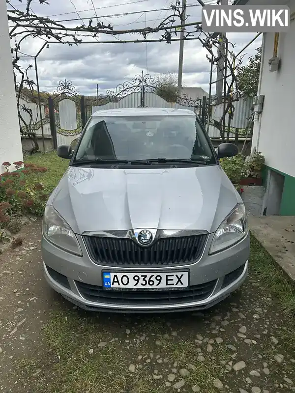 Хетчбек Skoda Fabia 2011 1.6 л. Ручна / Механіка обл. Закарпатська, Тячів - Фото 1/12