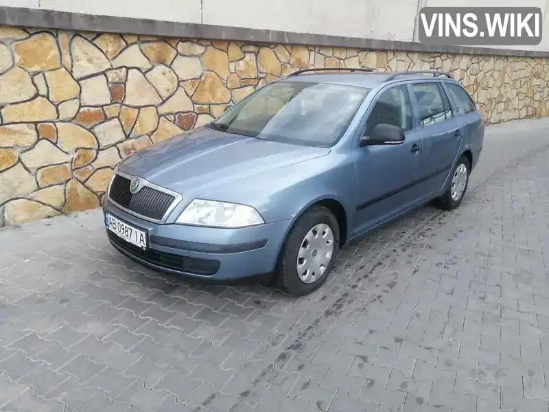 TMBJA41Z2C2155213 Skoda Octavia 2012 Универсал 1.6 л. Фото 2