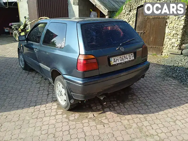 Хетчбек Volkswagen Golf 1997 1.8 л. Ручна / Механіка обл. Волинська, Ківерці - Фото 1/11