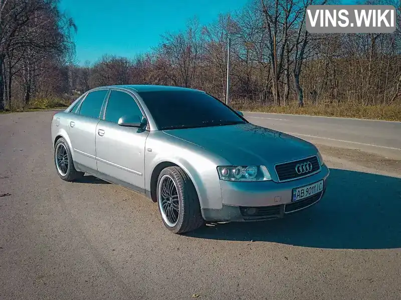 Седан Audi A4 2001 2 л. обл. Вінницька, Вінниця - Фото 1/10