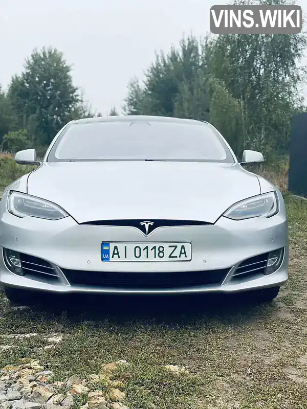 Ліфтбек Tesla Model S 2017 null_content л. Автомат обл. Київська, Ірпінь - Фото 1/13