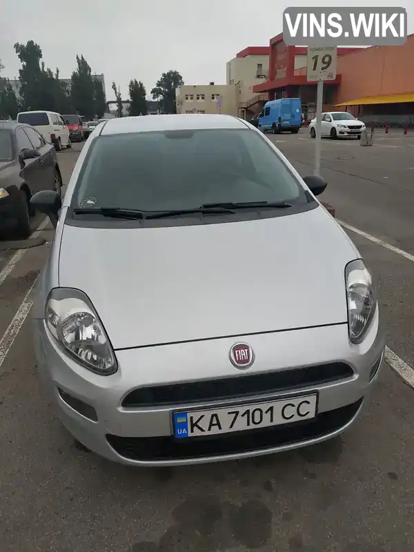 Купе Fiat Punto 2012 1.2 л. Ручна / Механіка обл. Київська, Київ - Фото 1/8