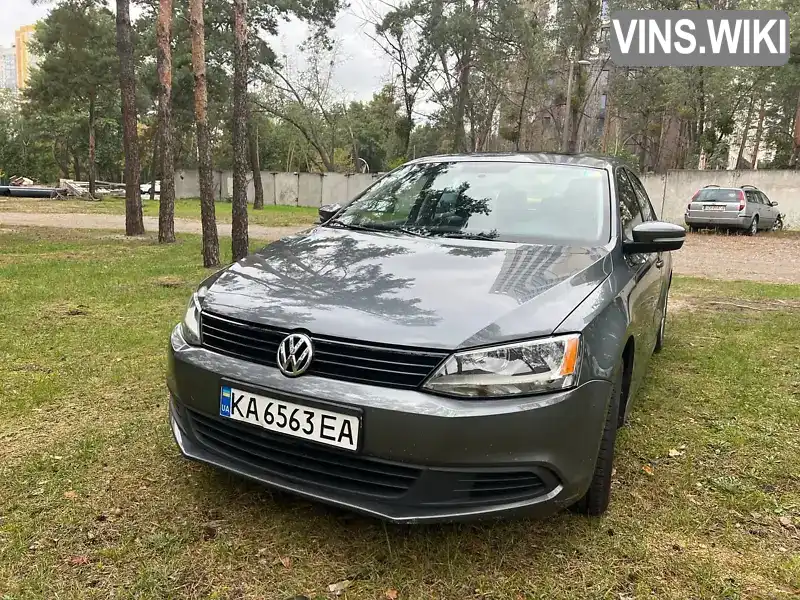 Седан Volkswagen Jetta 2014 2 л. Автомат обл. Львівська, Львів - Фото 1/21