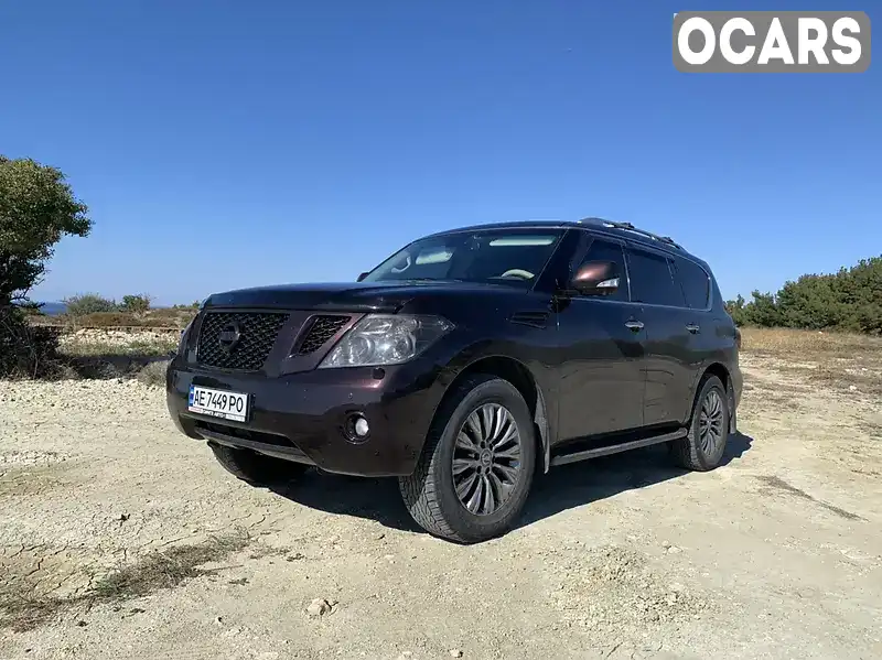 Позашляховик / Кросовер Nissan Patrol 2011 5.6 л. Автомат обл. Дніпропетровська, Кривий Ріг - Фото 1/21