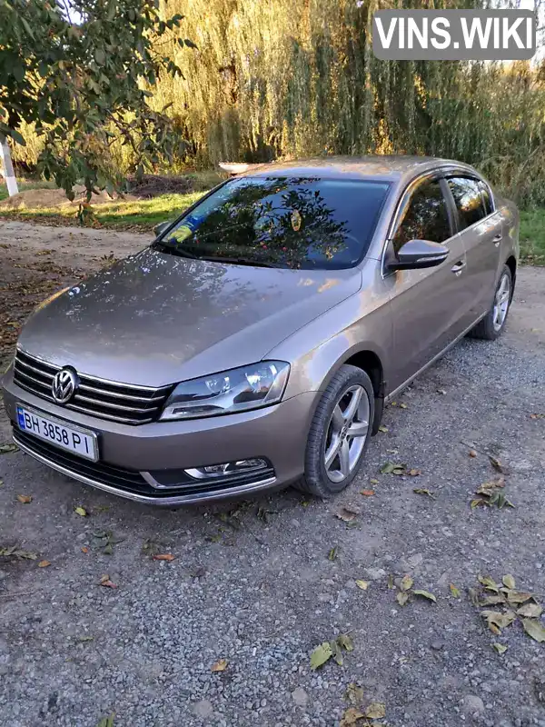 Седан Volkswagen Passat 2011 1.6 л. Ручна / Механіка обл. Одеська, Балта - Фото 1/21