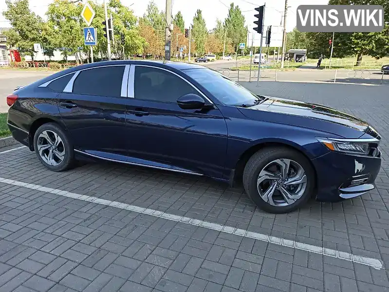 Седан Honda Accord 2017 2 л. Автомат обл. Днепропетровская, Кривой Рог - Фото 1/14