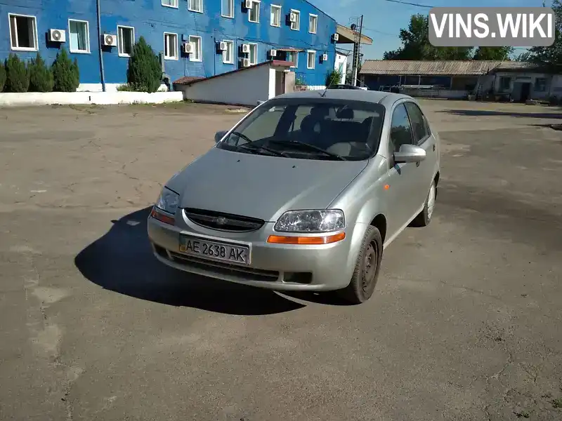 Седан Chevrolet Aveo 2005 1.5 л. Ручна / Механіка обл. Закарпатська, Ужгород - Фото 1/4