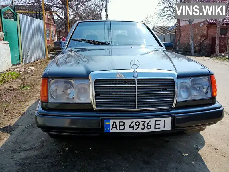 Седан Mercedes-Benz E-Class 1986 2 л. Ручна / Механіка обл. Одеська, Одеса - Фото 1/9