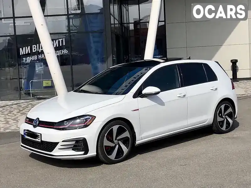 3VW5T7AU0KM009334 Volkswagen Golf GTI 2019 Хэтчбек 2 л. Фото 2