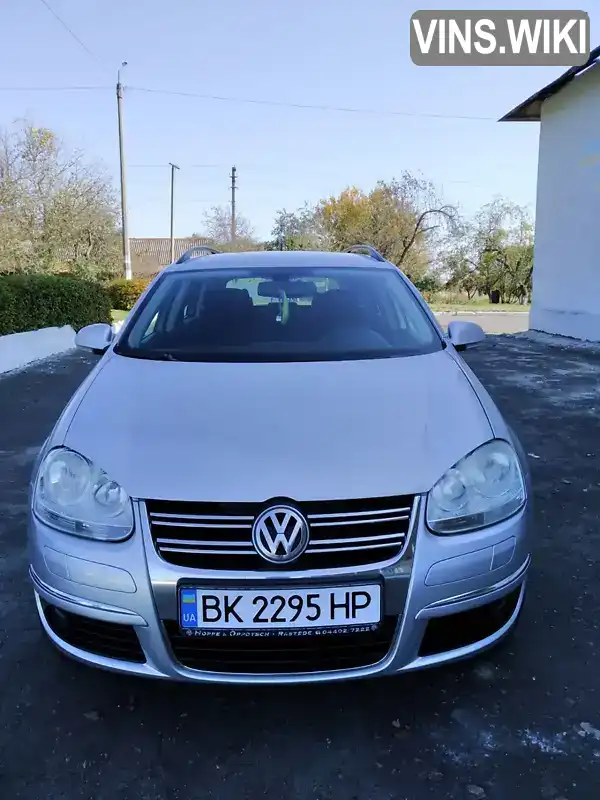 Универсал Volkswagen Golf 2008 1.4 л. Ручная / Механика обл. Ровенская, Здолбунов - Фото 1/21