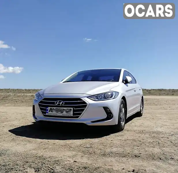 Седан Hyundai Avante 2016 1.6 л. Автомат обл. Дніпропетровська, Дніпро (Дніпропетровськ) - Фото 1/18