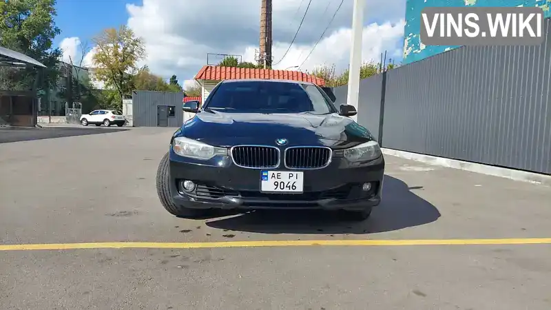 Седан BMW 3 Series 2013 2 л. Автомат обл. Днепропетровская, Днепр (Днепропетровск) - Фото 1/10