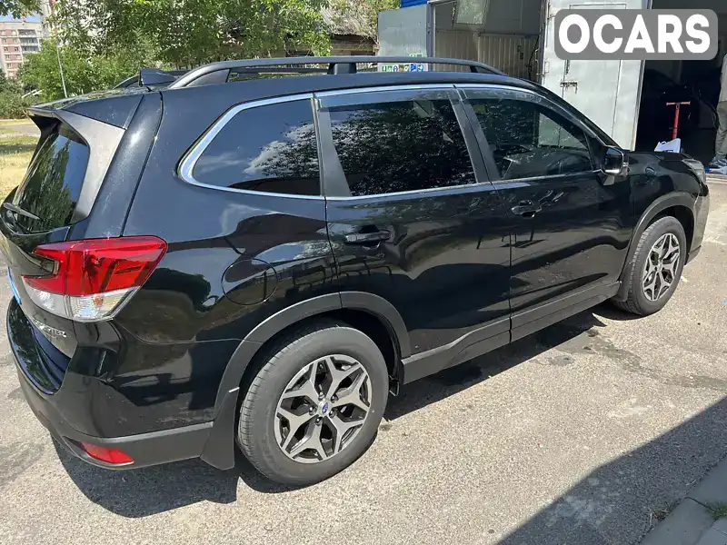 JF1SK7LL5KG005000 Subaru Forester 2018 Позашляховик / Кросовер 2 л. Фото 4