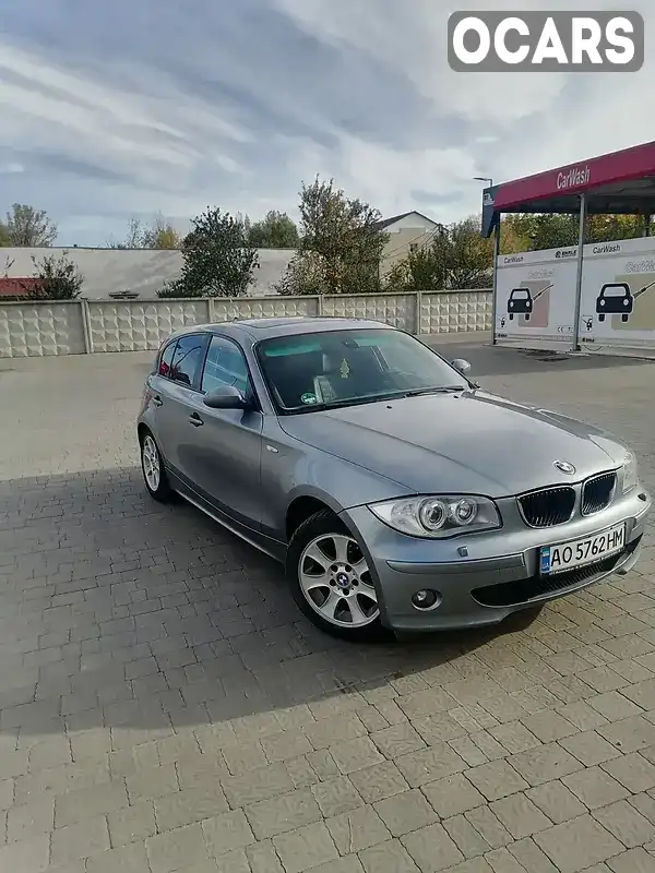 Хетчбек BMW 1 Series 2004 2 л. Ручна / Механіка обл. Закарпатська, Ужгород - Фото 1/7