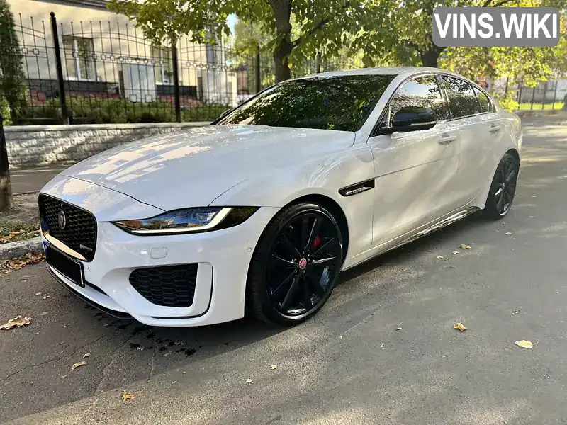 Седан Jaguar XE 2021 2 л. Автомат обл. Київська, Київ - Фото 1/21