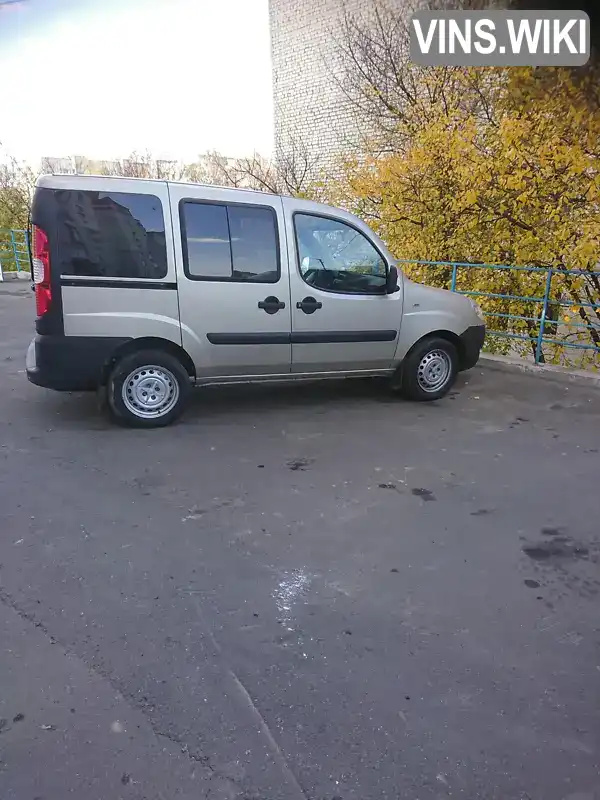 Мінівен Fiat Doblo 2015 1.4 л. Ручна / Механіка обл. Хмельницька, Хмельницький - Фото 1/11