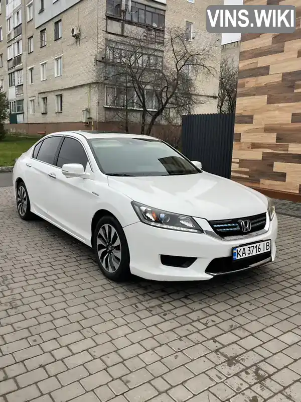 Седан Honda Accord 2014 2 л. Автомат обл. Волинська, Володимир-Волинський - Фото 1/21