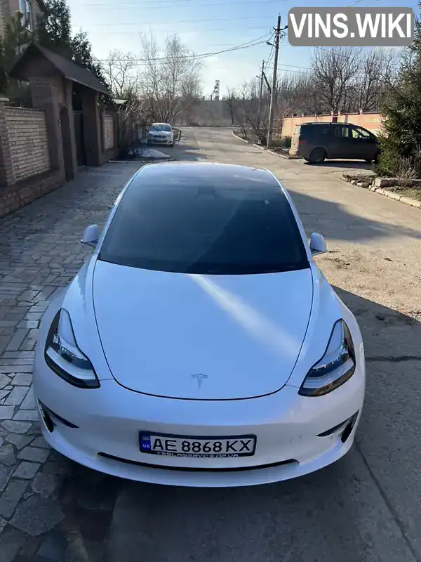 Седан Tesla Model 3 2018 null_content л. Автомат обл. Дніпропетровська, Кривий Ріг - Фото 1/16