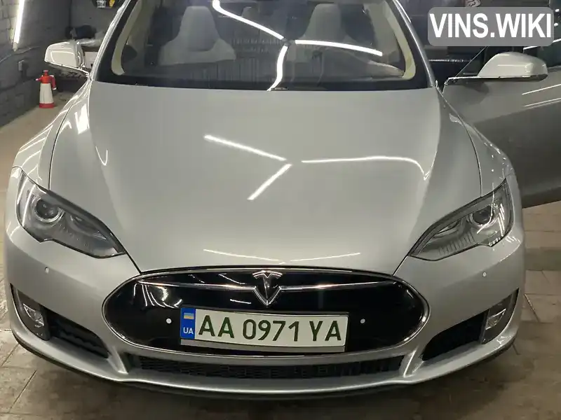 Ліфтбек Tesla Model S 2014 null_content л. Автомат обл. Харківська, Харків - Фото 1/21