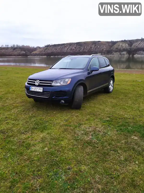 Позашляховик / Кросовер Volkswagen Touareg 2012 3.6 л. Автомат обл. Чернівецька, Кельменці - Фото 1/21