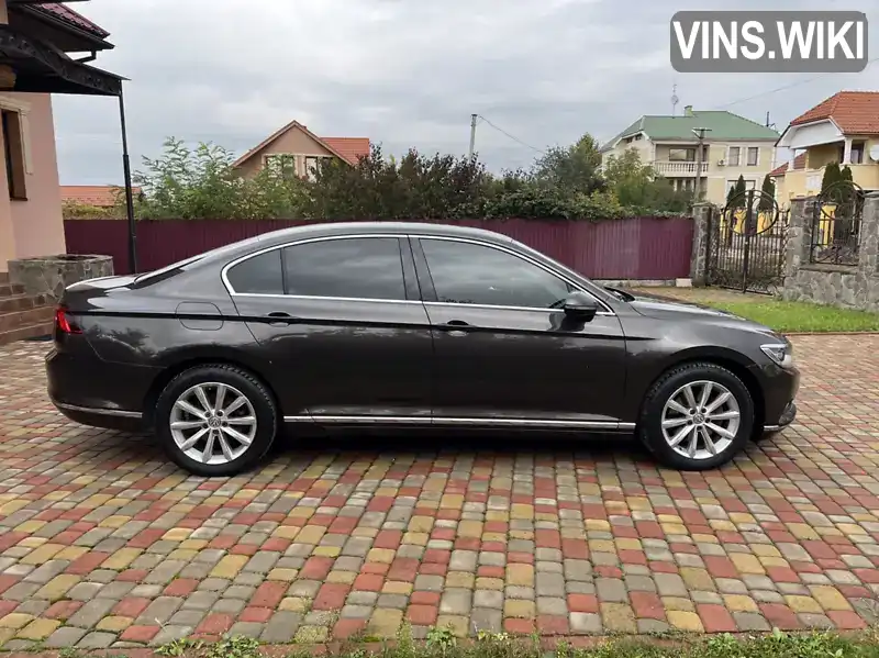 Седан Volkswagen Passat 2016 1.8 л. Автомат обл. Закарпатська, Ужгород - Фото 1/21