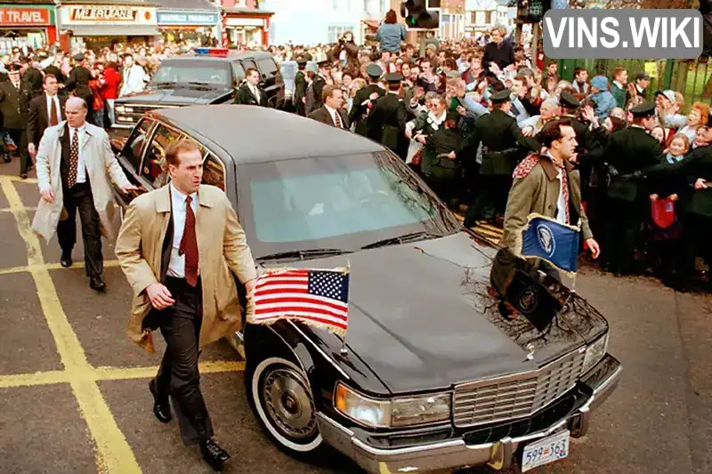 Лимузин Cadillac models.fleetwood 1994 5.7 л. Автомат обл. Киевская, Киев - Фото 1/21