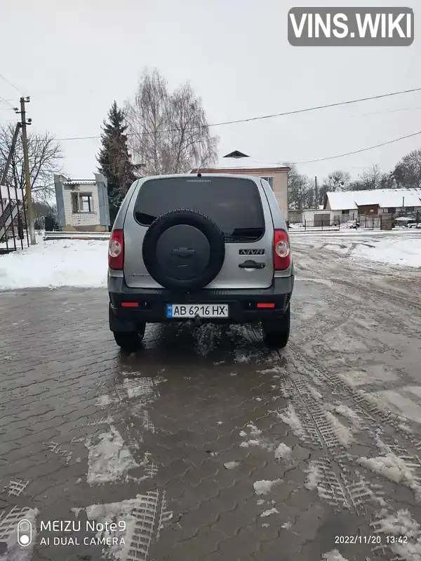 X9L212300F0554196 Chevrolet Niva 2015 Позашляховик / Кросовер 1.7 л. Фото 3