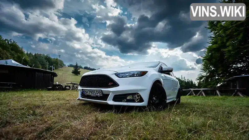 Хетчбек Ford Focus 2016 2 л. Ручна / Механіка обл. Черкаська, Черкаси - Фото 1/9