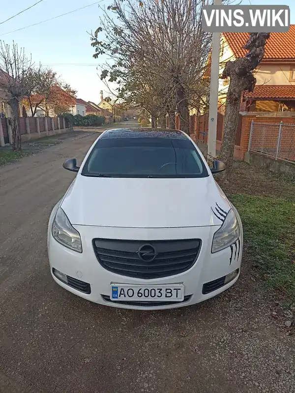 Седан Opel Insignia 2011 1.8 л. Ручная / Механика обл. Закарпатская, Ужгород - Фото 1/9