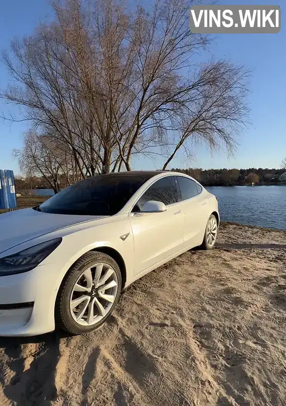 5YJ3E1EA7JF011263 Tesla Model 3 2018 Седан  Фото 4