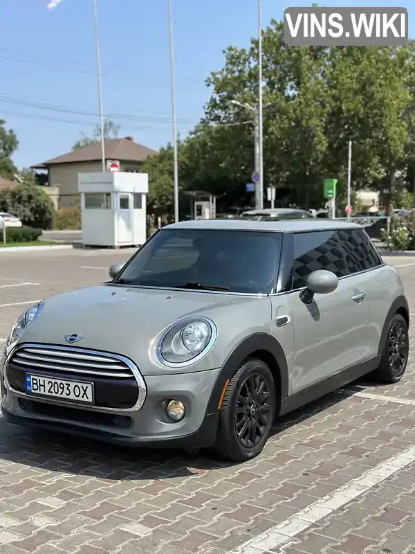 Хэтчбек MINI Hatch 2014 1.5 л. Автомат обл. Одесская, Одесса - Фото 1/12