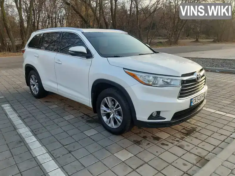 Позашляховик / Кросовер Toyota Highlander 2015 3.5 л. Автомат обл. Черкаська, Черкаси - Фото 1/17