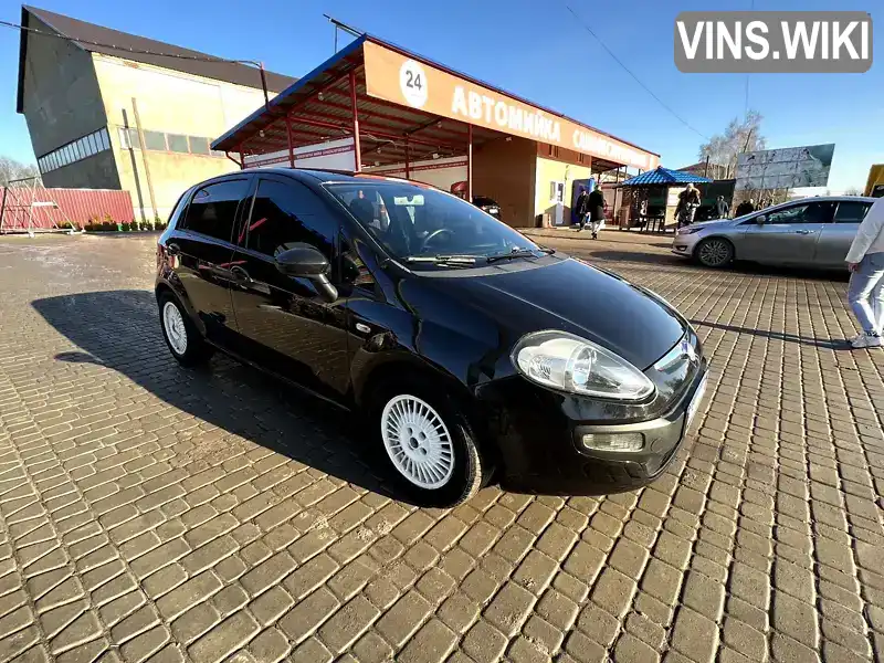 Хетчбек Fiat Punto 2011 1.3 л. Ручна / Механіка обл. Вінницька, Крижопіль - Фото 1/8