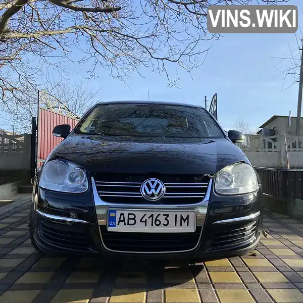 Седан Volkswagen Jetta 2006 2 л. Ручна / Механіка обл. Вінницька, Шаргород - Фото 1/13