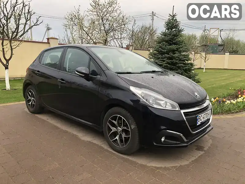 Хетчбек Peugeot 208 2017 1.2 л. Ручна / Механіка обл. Львівська, Львів - Фото 1/21