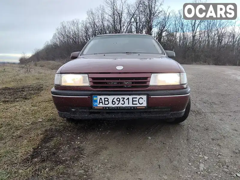 Седан Opel Vectra 1989 2 л. Ручная / Механика обл. Винницкая, Мурованные Куриловцы - Фото 1/21