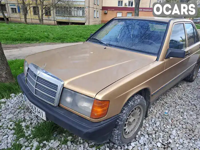 Седан Mercedes-Benz 190 1991 2 л. Ручна / Механіка обл. Закарпатська, Ужгород - Фото 1/21