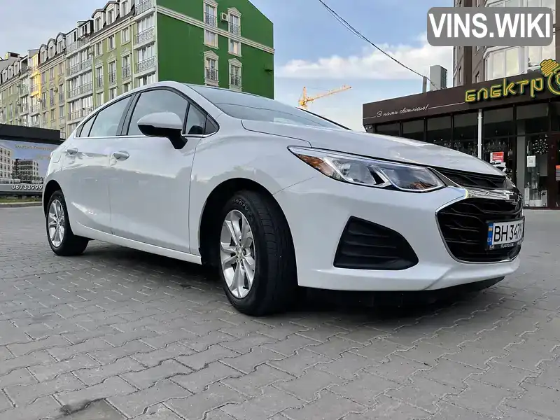 Седан Chevrolet Cruze 2019 1.4 л. Автомат обл. Київська, Київ - Фото 1/13