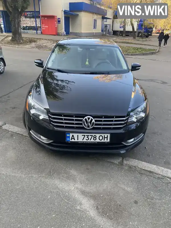 Седан Volkswagen Passat 2015 2 л. Автомат обл. Київська, Миронівка - Фото 1/11